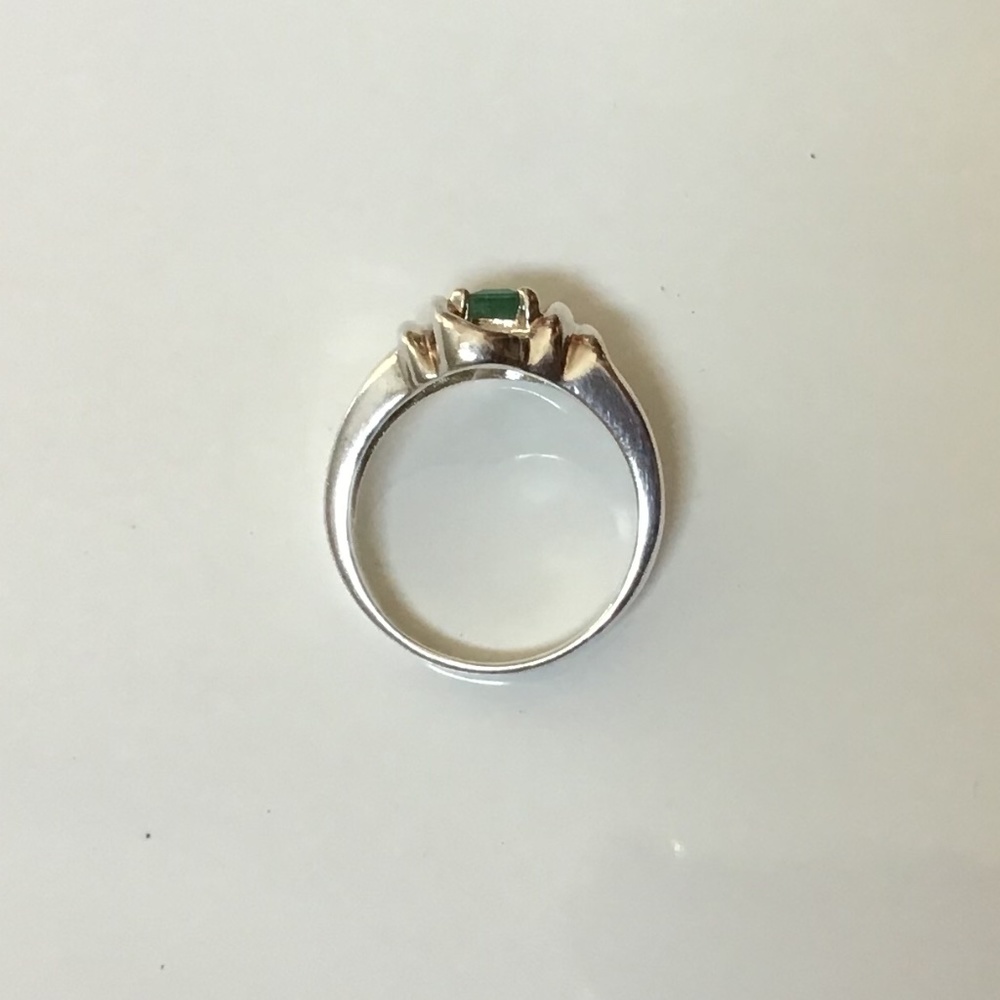 Vintage Ring Emerald & Sterling Silver Size 6 - Picture 9 of 10